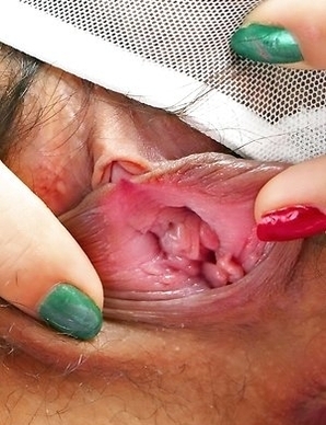 Take a look at this photo gallery and enjoy watching Cookie Wanwalee at her photo shoot.