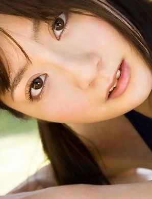 Anna Nakagawa touches pussy in bath suit of the pool bars