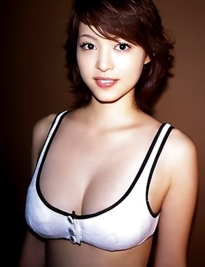 Mayuko Iwasa Asian shows big boobs after enjoying bike riding