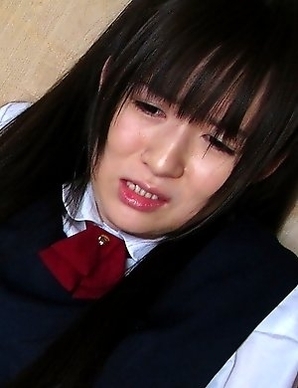 Ai Uehara gets cum in her mouth