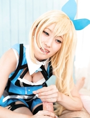 Mizuki Cosplay and handjob