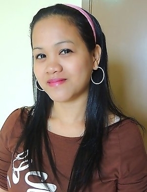 Busty Filipina babe Joy