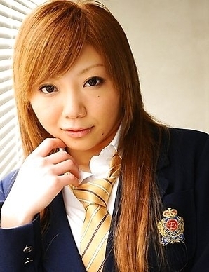 Rui Hazuki gets licked at school