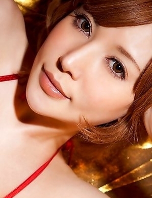 Yuria Satomi wants to kiss herself in mirror from sexy she is