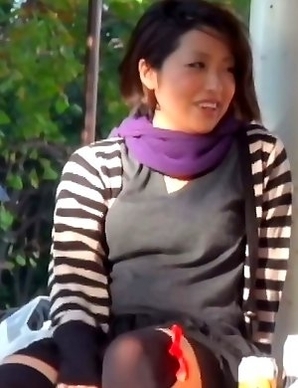 Japanese Piss Fetish Videos - Girls Pissing - Let Me Help With Your Panties