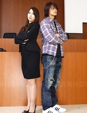 Hikaru Matsu flaunts her yummy body