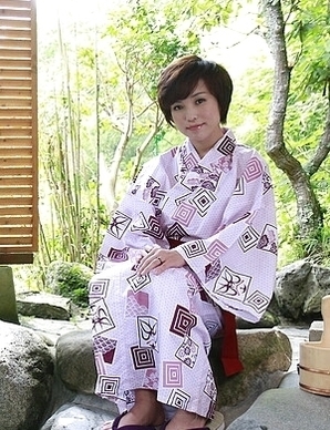 Asian Kimono Pics