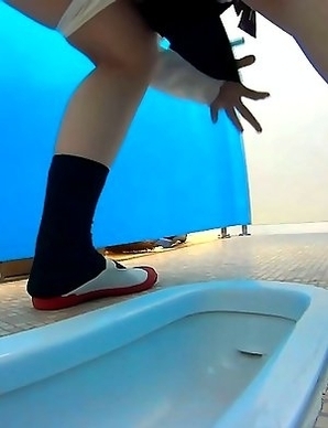 Japanese Piss Fetish Videos - Girls Pissing - School Girls Piss Train