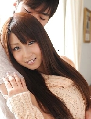 Sexy Hitomi Kitagawa fucks her bestfriend