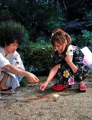 Eri Hoshikawa loves to lick a dick