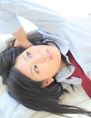 Saemi Shinohara is sexy schoolgirl in uniform and socks
